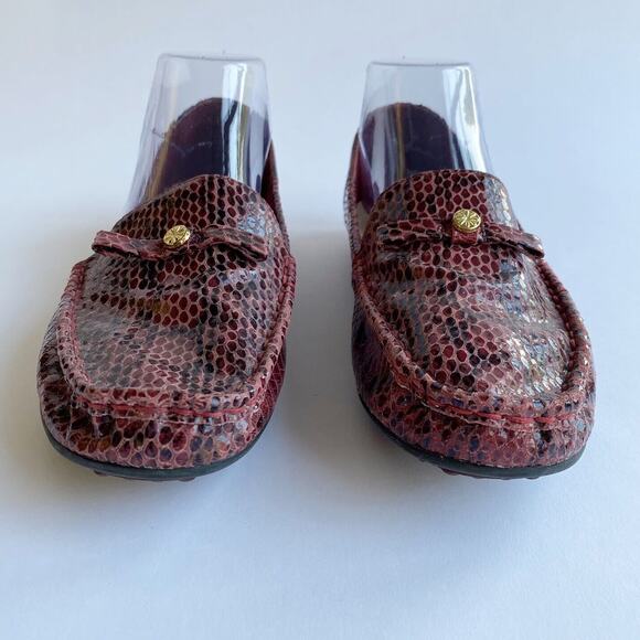 Isaac Mizrahi Women Abernathy Loafer Shoe 9.5 Purple Snake Print Leather Slip On - Picture 4 of 11
